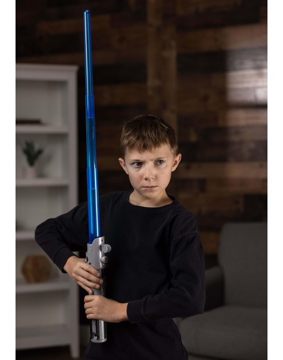 Lightsaber Forge Luke Skywalker Electronic Extendable Blue Lightsaber Toy